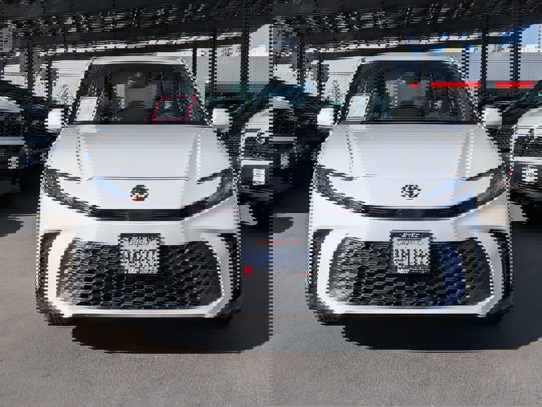 Certified 2025 Toyota Camry SE image 2