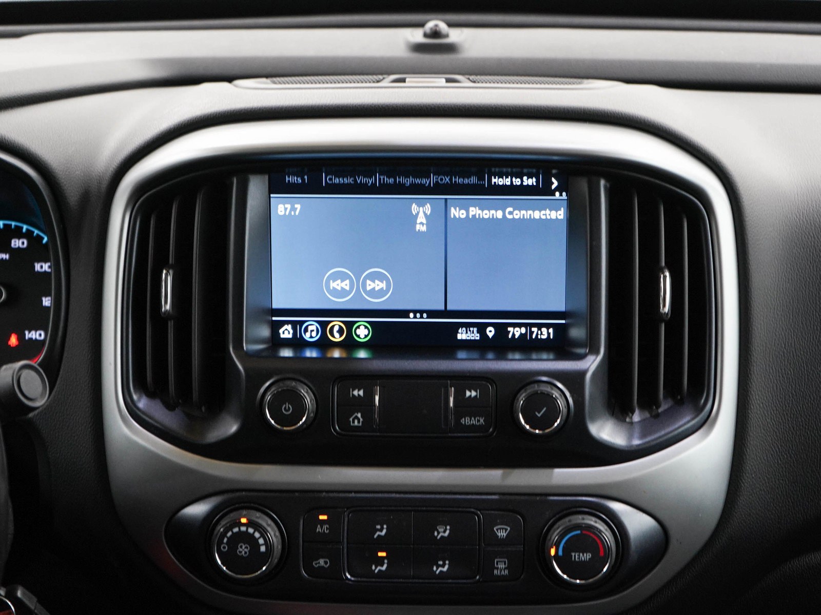 Used 2020 Chevrolet Colorado LT w/ LT Convenience Package AWD/4WD image 15