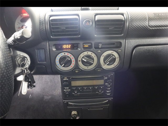 Used 2001 Toyota MR2 image 21