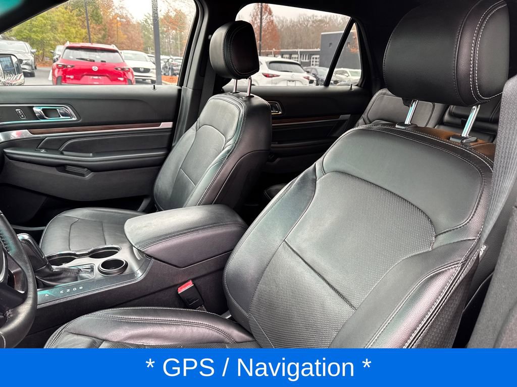 Used 2017 Ford Explorer Limited w/ Equipment Group 301A image 9