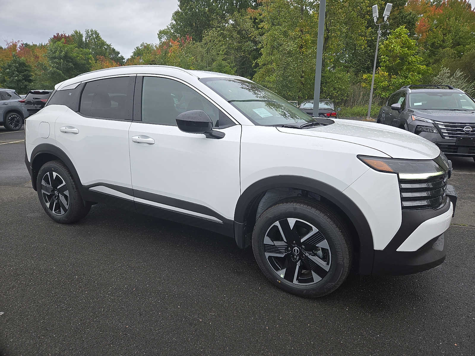 New 2027 Nissan Kicks SV w/ SV Premium Package AWD/4WD image 3