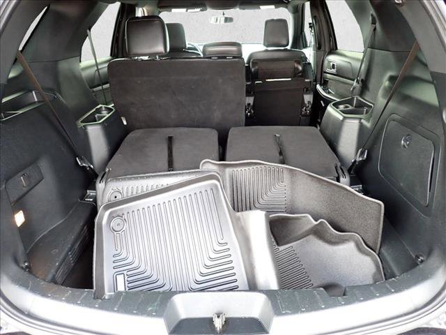 Used 2019 Ford Explorer XLT w/ Equipment Group 202A AWD/4WD image 8