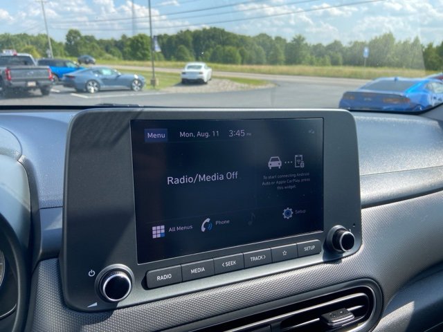 Used 2023 Hyundai Kona SEL image 12