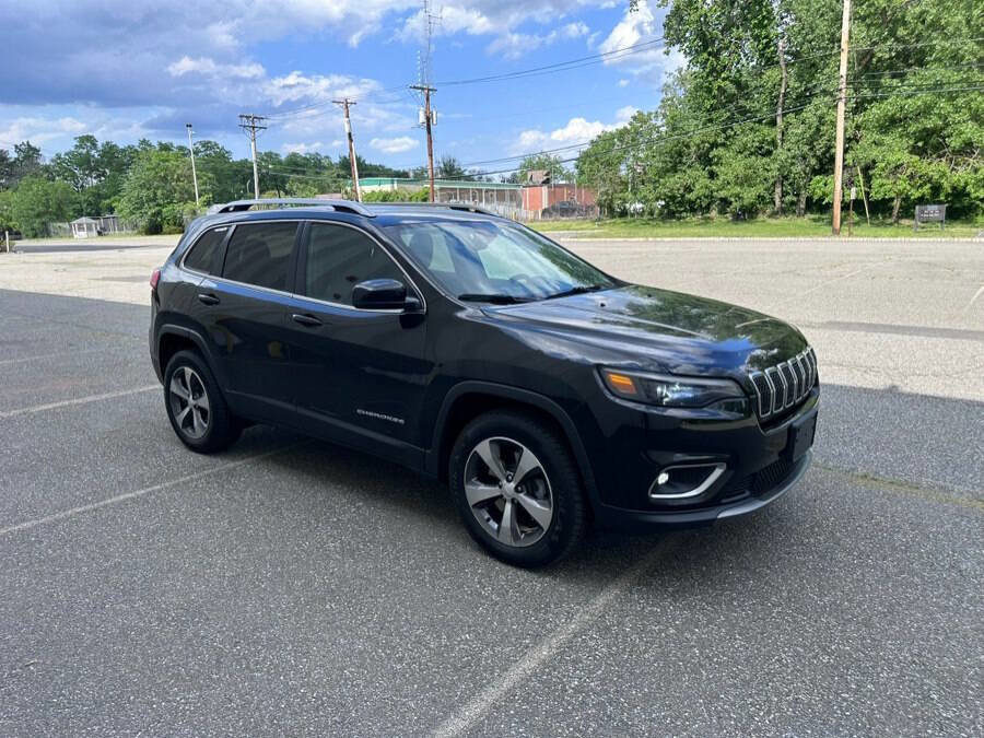 Used 2019 Jeep Cherokee Limited AWD/4WD image 13