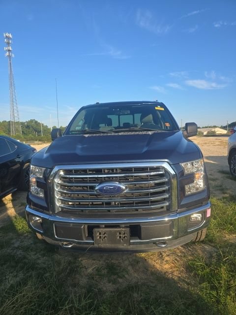 Used 2015 Ford F150 XLT w/ Equipment Group 302A Luxury AWD/4WD image 13