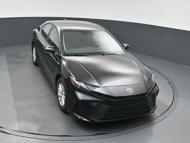 Used 2025 Toyota Camry LE FWD image 36