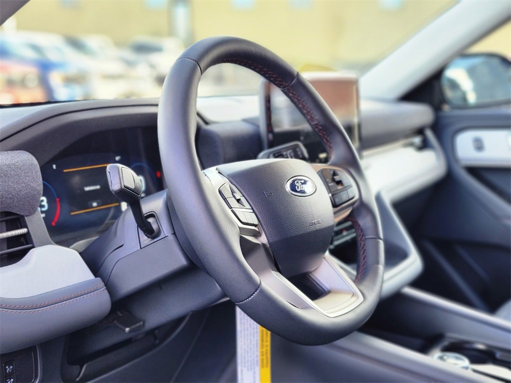 New 2026 Ford Explorer Active image 19