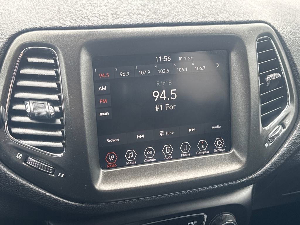 Used 2019 Jeep Compass Trailhawk image 21