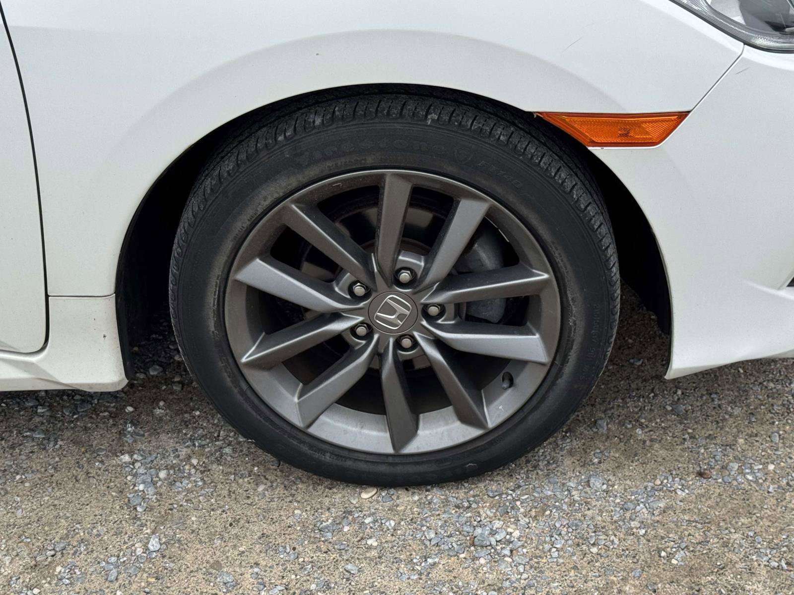 Used 2019 Honda Civic EX-L image 6