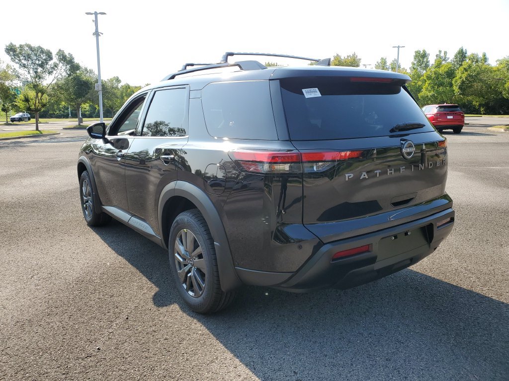New 2026 Nissan Pathfinder SV FWD image 3