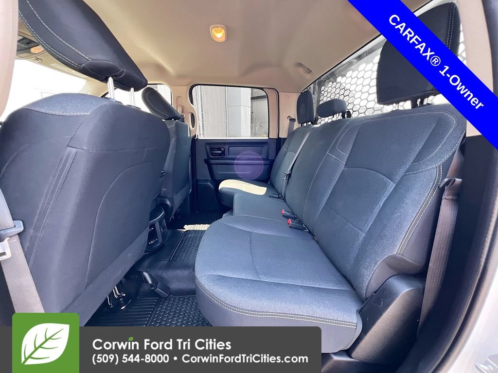 Used 2020 RAM 5500 Tradesman w/ Chrome Appearance Group AWD/4WD image 24