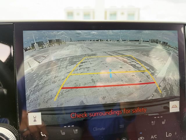 Used 2025 Lexus NX 250 FWD w/ Towing Package (2000 Lbs) image 17