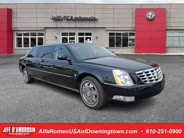 Used 2009 Cadillac DTS Limousine FWD image 1