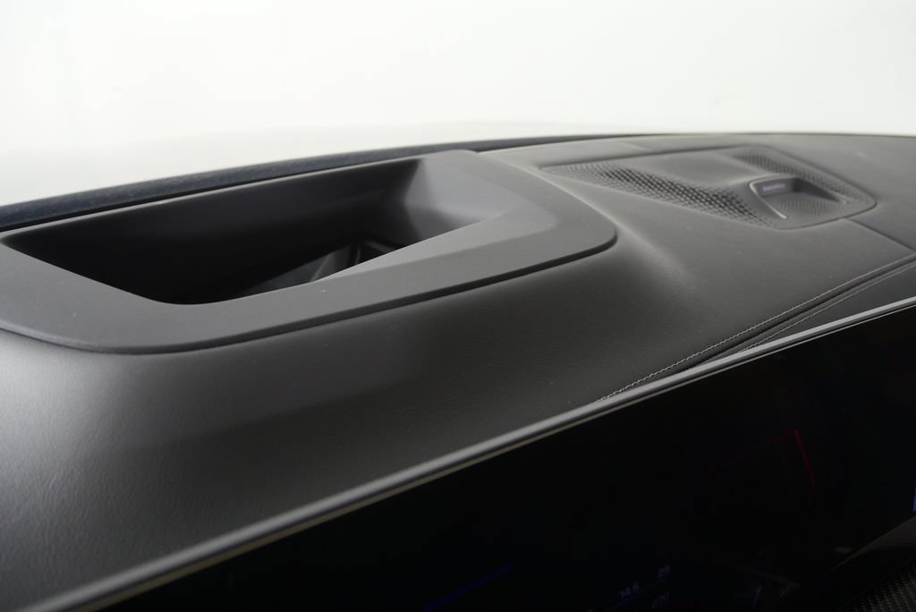 New 2026 BMW X5 M Competition w/ Executive Package AWD/4WD image 18