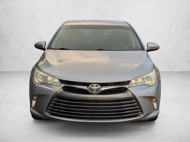Used 2015 Toyota Camry LE video 2