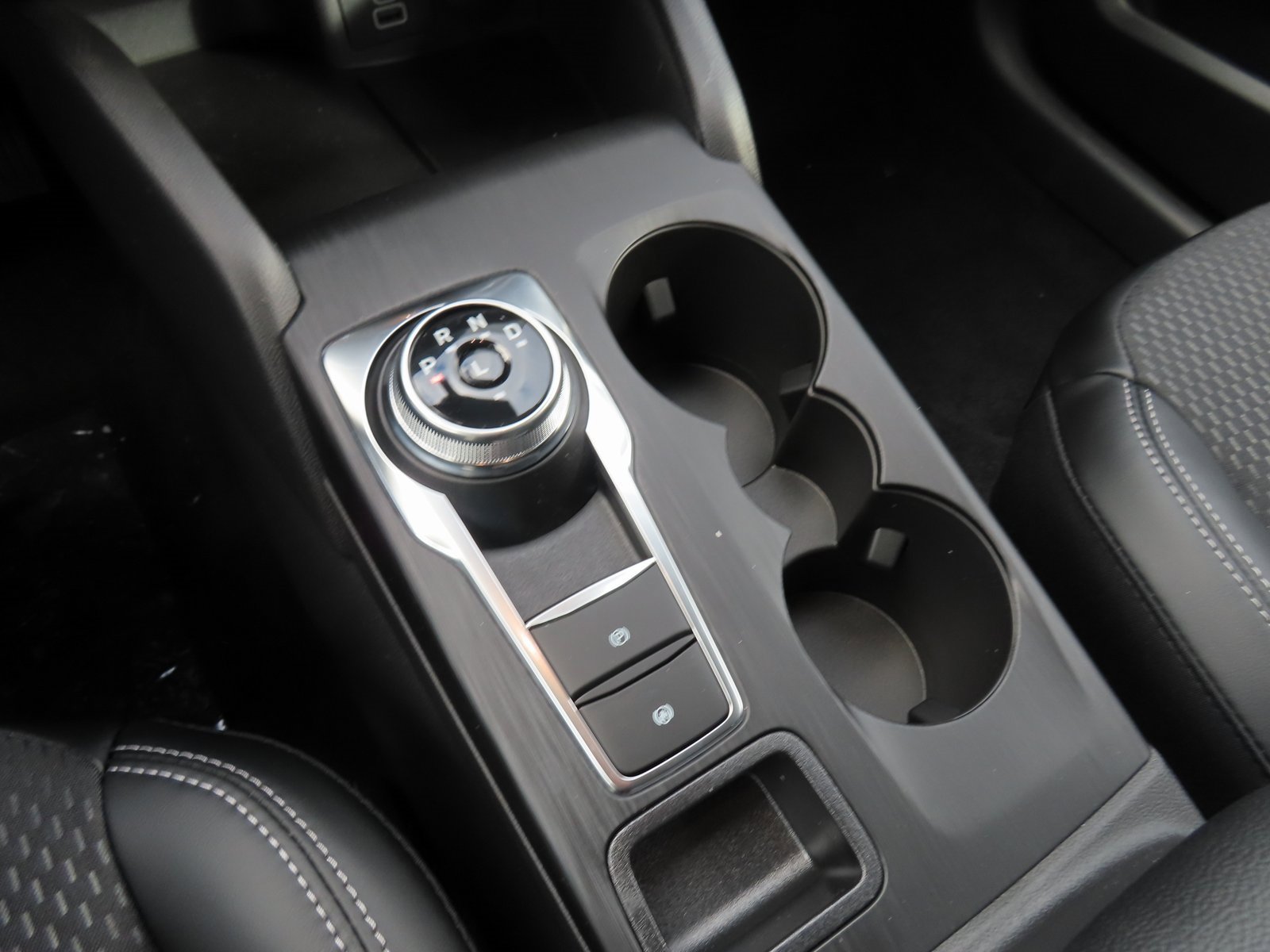 New 2026 Ford Escape SE image 14