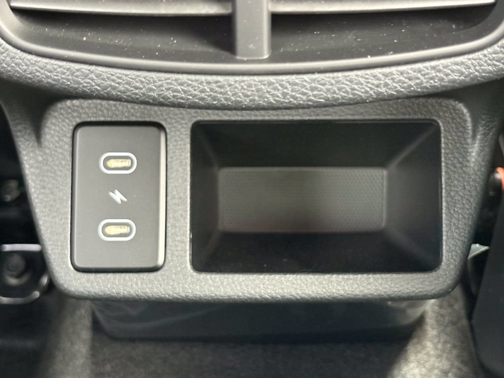 New 2026 Kia Seltos S FWD image 16