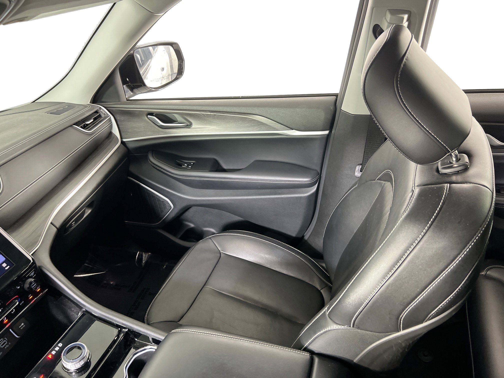 Used 2021 Jeep Grand Cherokee L Limited image 22