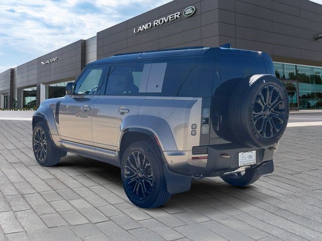 New 2026 Land Rover Defender 110 OCTA image 3