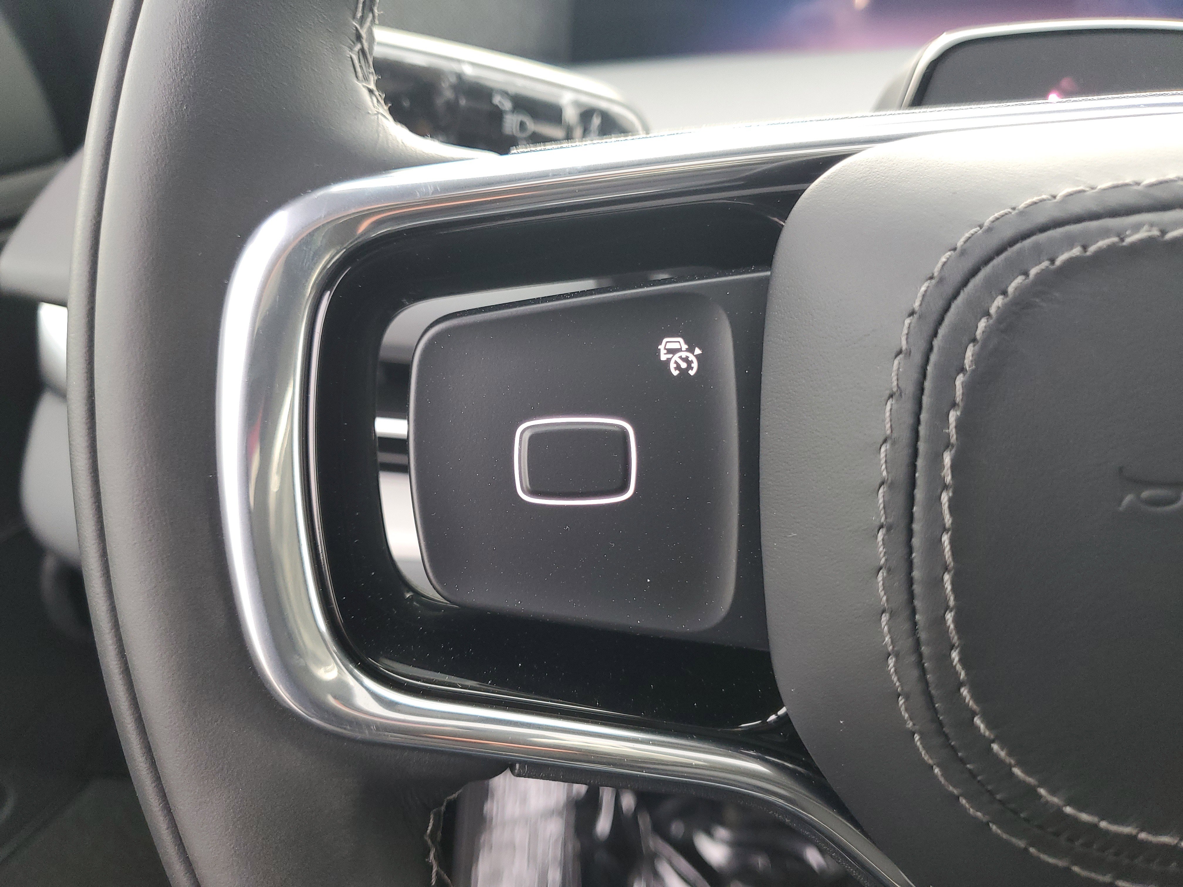 New 2026 Lincoln Navigator Reserve w/ Jet Appearance Package image 17