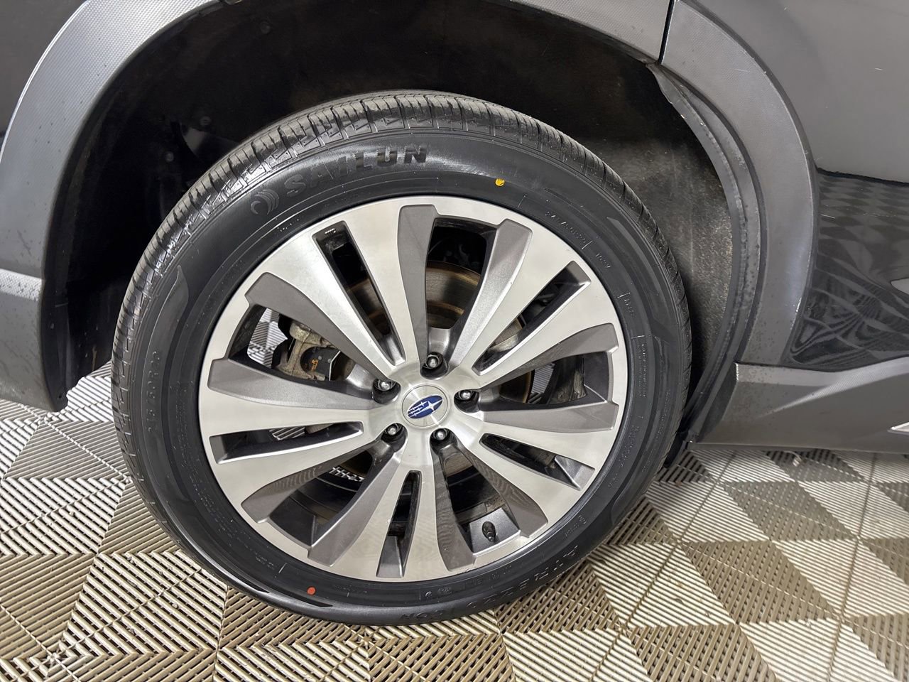 Used 2022 Subaru Ascent Touring AWD/4WD image 35