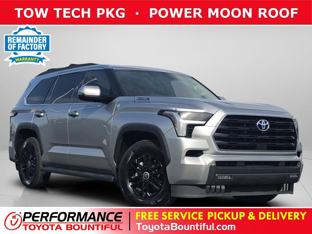 Used 2023 Toyota Sequoia SR5 w/ SR5 Premium Package AWD/4WD image 1