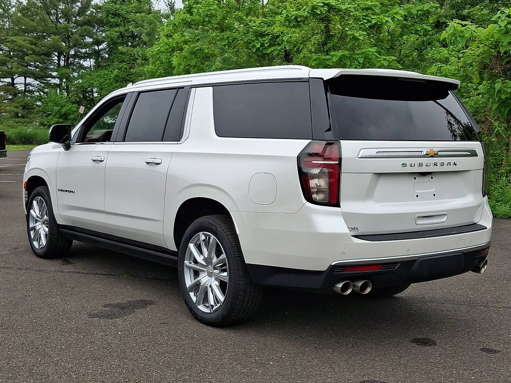 Certified 2021 Chevrolet Suburban High Country AWD/4WD image 4