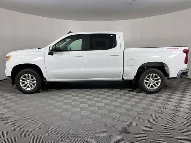 Used 2023 Chevrolet Silverado 1500 LT AWD/4WD image 7