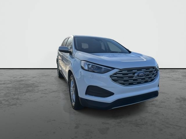 Used 2024 Ford Edge SEL image 2