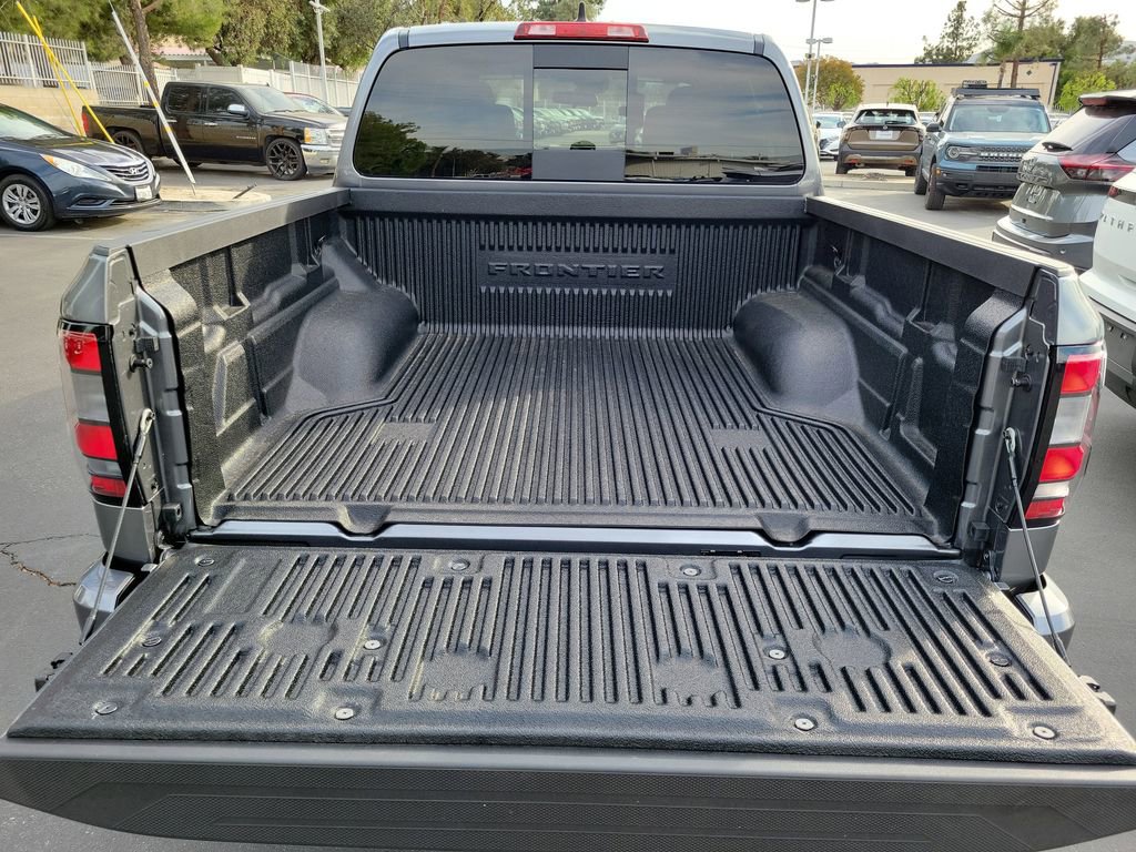 New 2026 Nissan Frontier SV w/ Tow Package image 13