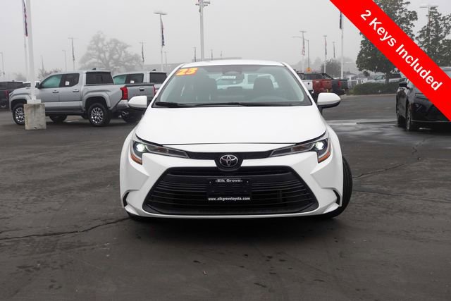Certified 2023 Toyota Corolla LE image 3
