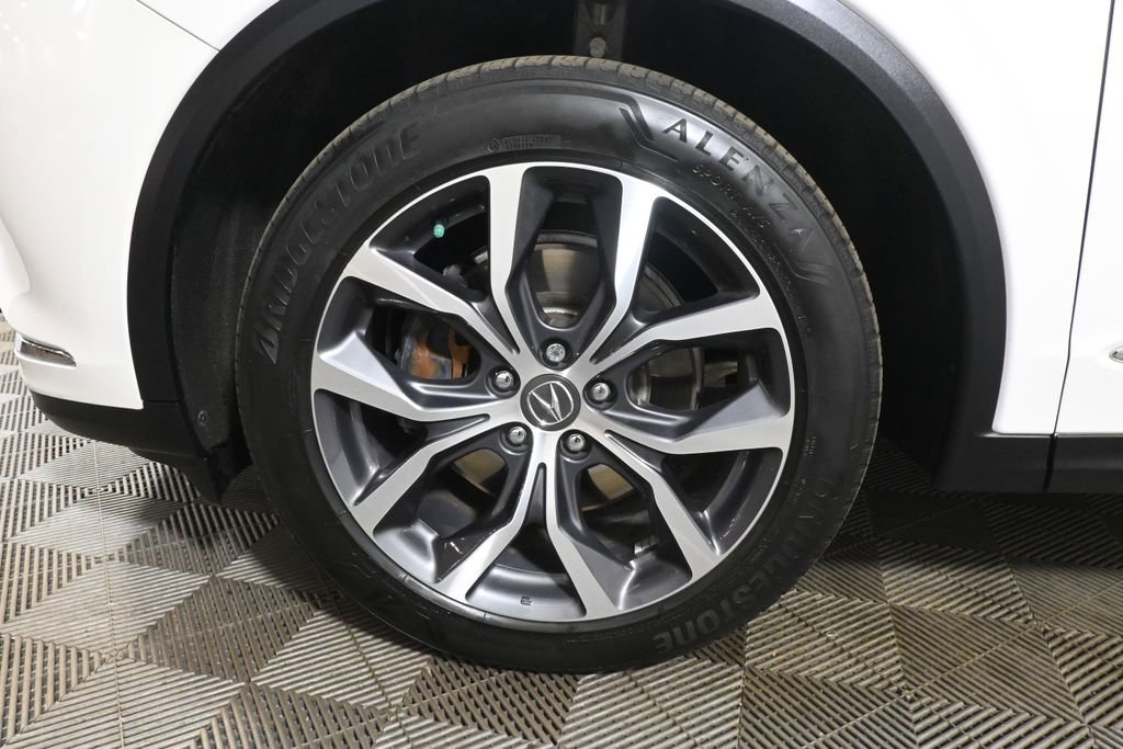 Used 2023 Acura MDX SH-AWD w/ Technology Package image 11