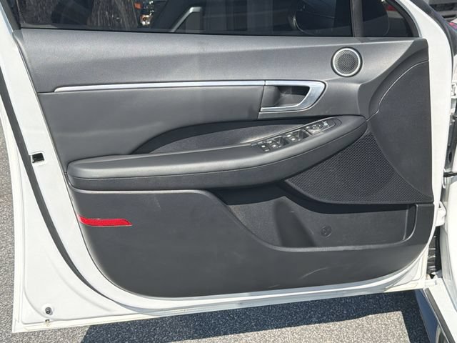 Used 2023 Hyundai Sonata SEL w/ Convenience Package FWD image 12