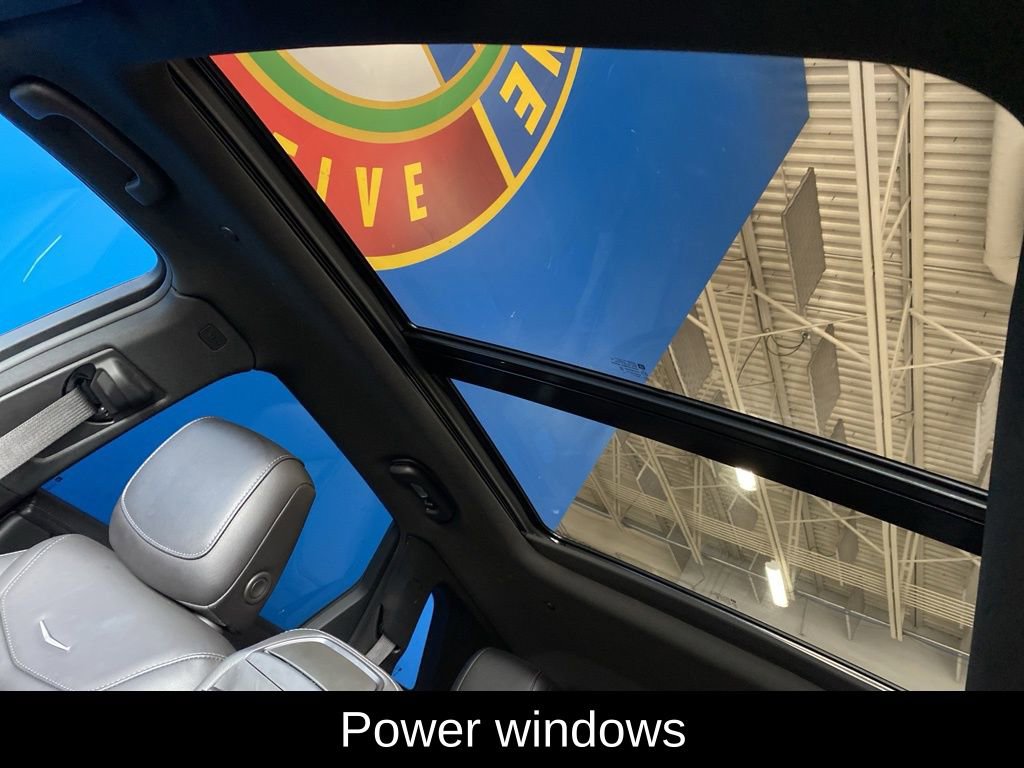 Used 2022 Cadillac XT5 Premium Luxury image 15