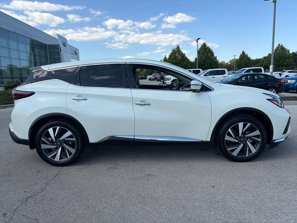 Used 2024 Nissan Murano SL AWD/4WD image 9