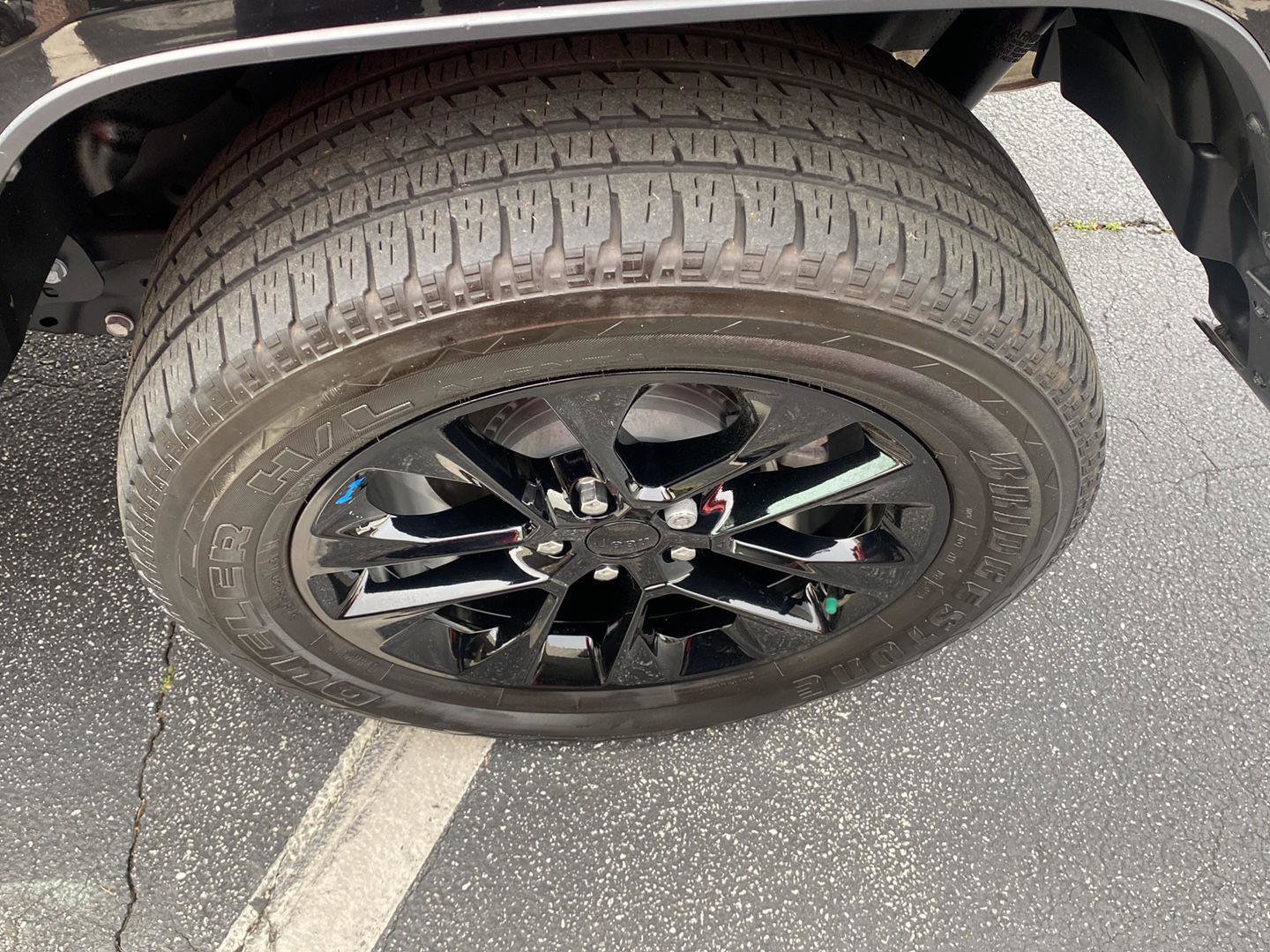 Certified 2023 Jeep Wrangler Sahara w/ Cold Weather Group image 12