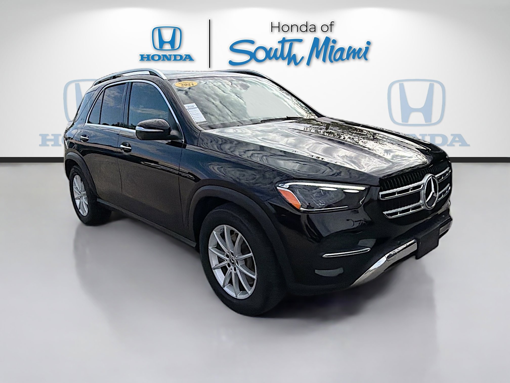 Used 2024 Mercedes-Benz GLE 350 4MATIC image 1