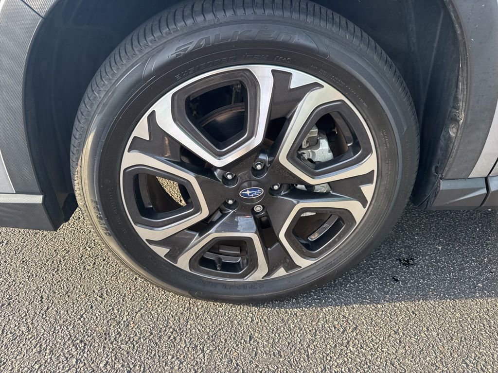 Used 2023 Subaru Ascent Limited w/ Technology Package image 10