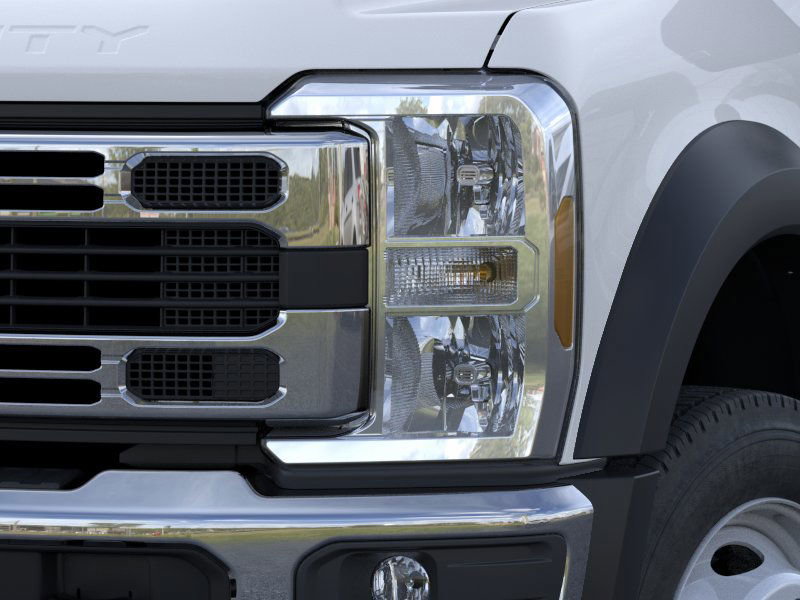 New 2025 Ford F450 XL w/ XL Chrome Package image 18