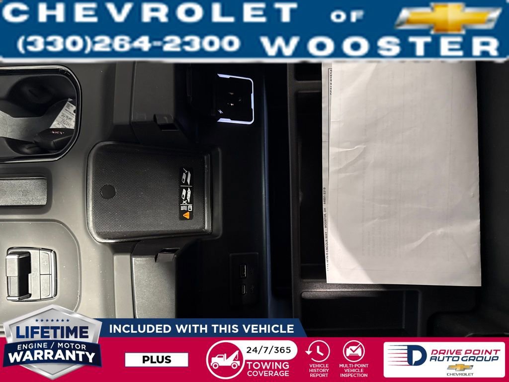 Used 2025 GMC Sierra 2500 AT4X image 17