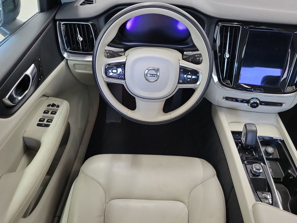 Used 2024 Volvo S60 B5 Core FWD image 17