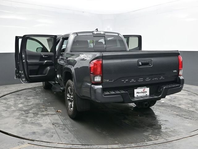 Used 2019 Toyota Tacoma TRD Sport image 36