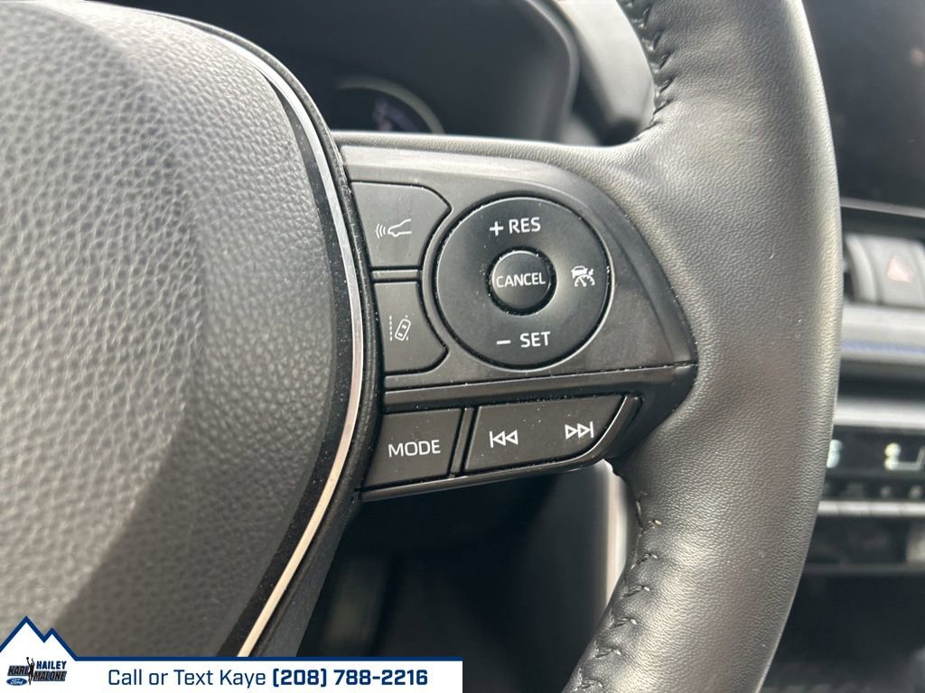 Used 2023 Toyota RAV4 SE w/ Convenience Package image 24