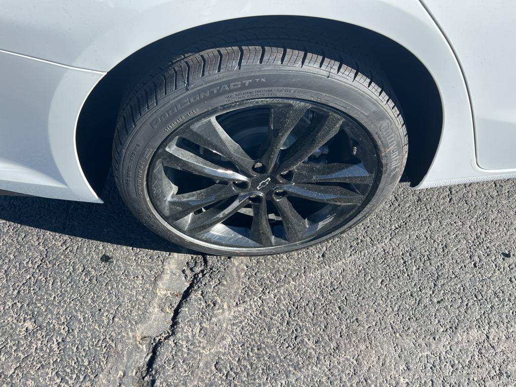 New 2025 Chevrolet Malibu LT w/ Sport Edition FWD image 3