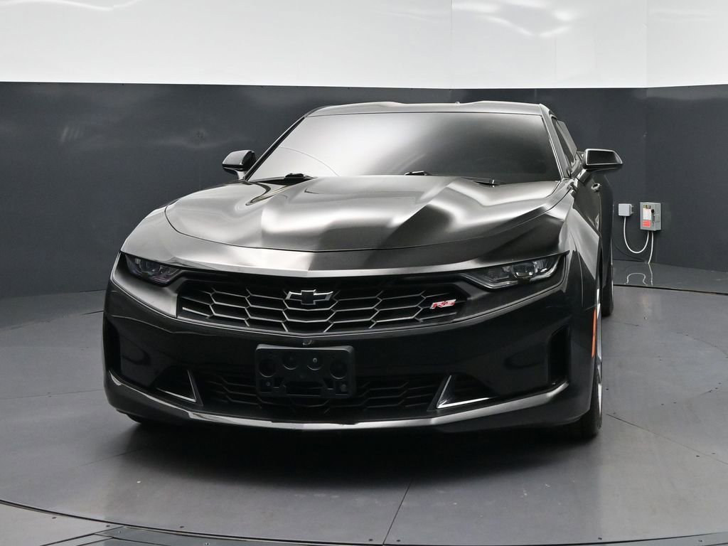 Used 2021 Chevrolet Camaro LT w/ RS Package image 10
