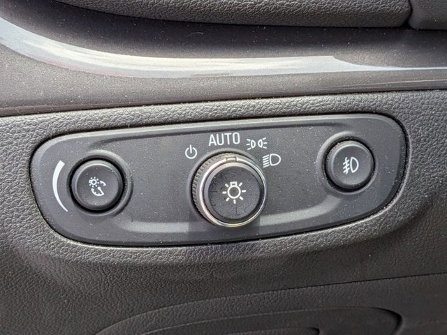 Used 2017 Buick Encore Essence FWD image 13