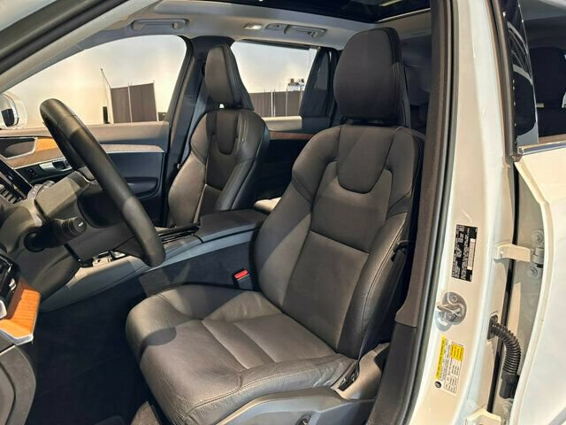Used 2023 Volvo XC90 B6 Plus w/ Protection Package Premier AWD/4WD image 12