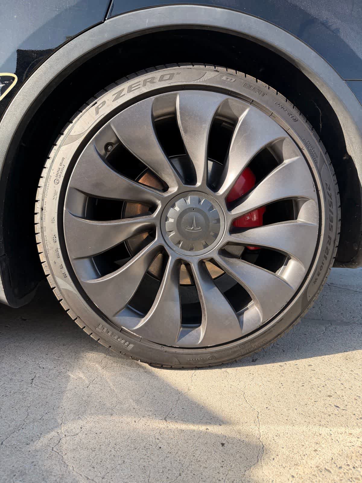 Used 2022 Tesla Model Y Performance AWD/4WD image 19