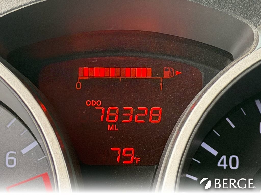 Used 2017 Nissan Juke SL image 38