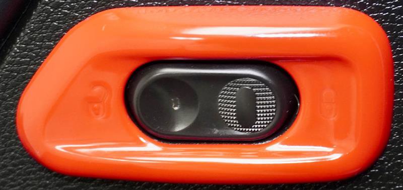 Used 2016 Jeep Wrangler Unlimited Sahara w/ Max Tow Package image 32